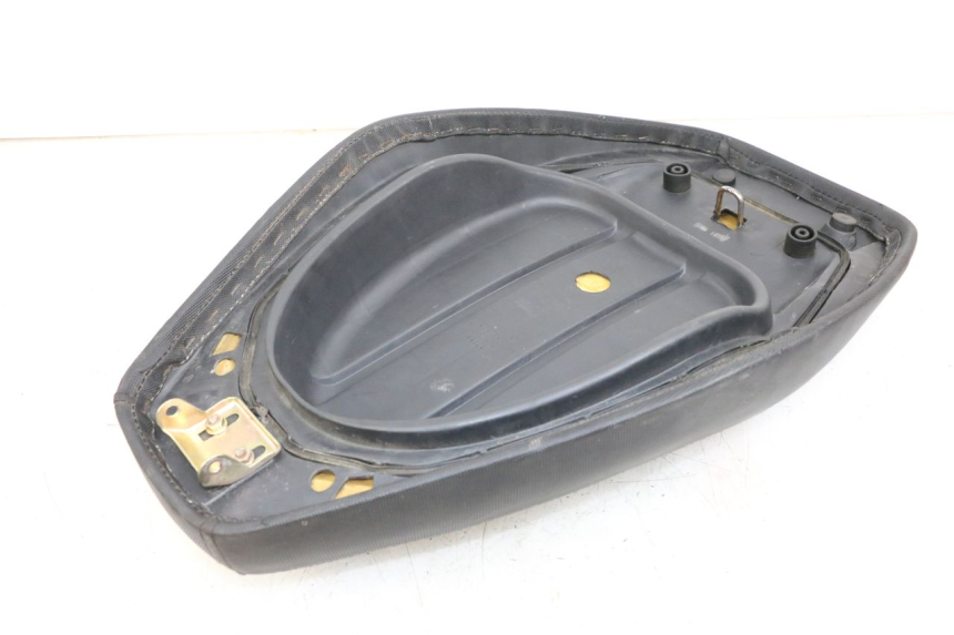 photo de ASIENTO TNT MOTOR ROMA 10' 4T 50 (2019 - 2022) - Otra perspectiva