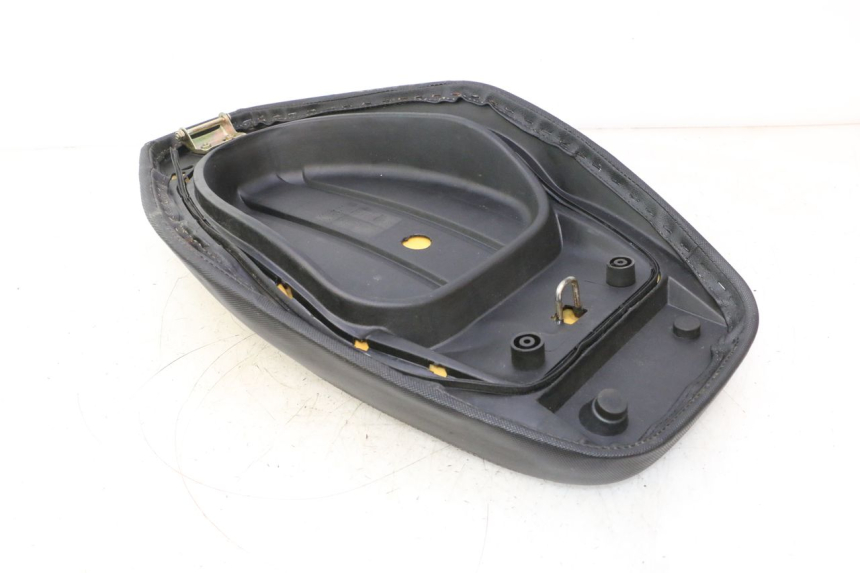 photo de ASIENTO TNT MOTOR ROMA 12' 2T 50 (2007 - 2018) - Zoom estado de uso
