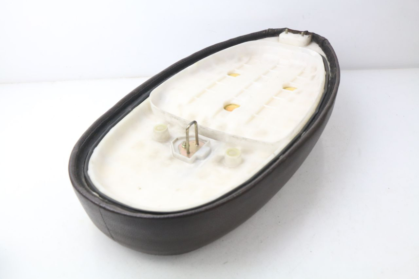 photo de ASIENTO TURBHO RP 50 (2018 - 2022) - Detalles de los puntos de fijación