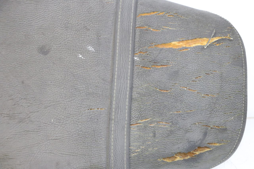 photo de ASIENTO GILERA RUNNER LC 50 (1997 - 1998) - Zoom estado de uso