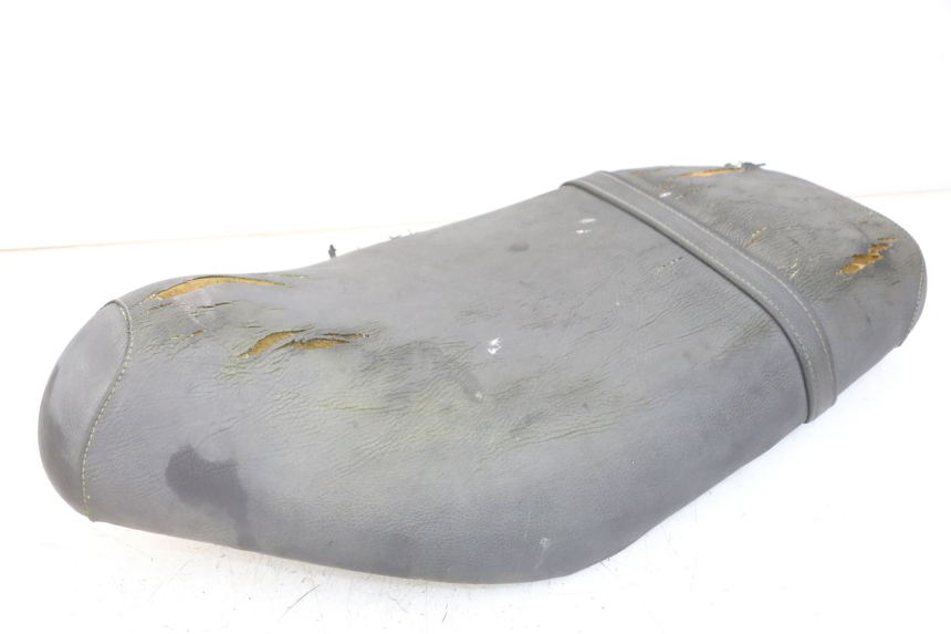 photo de ASIENTO GILERA RUNNER LC 50 (1997 - 1998) - Primer plano técnico