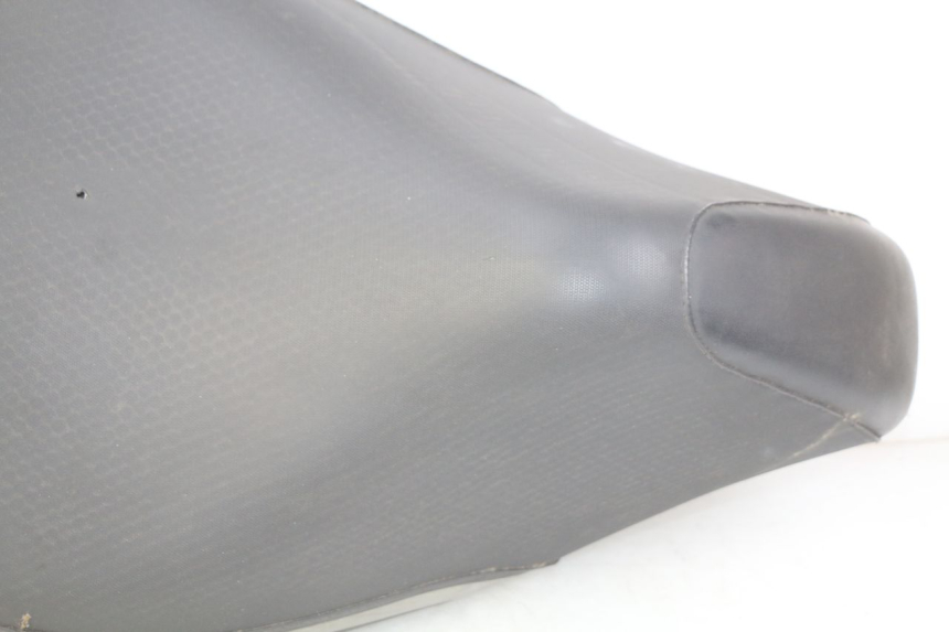 photo de ASIENTO GILERA RUNNER SP 50 (2009 - 2017) - Enfoque en la estructura