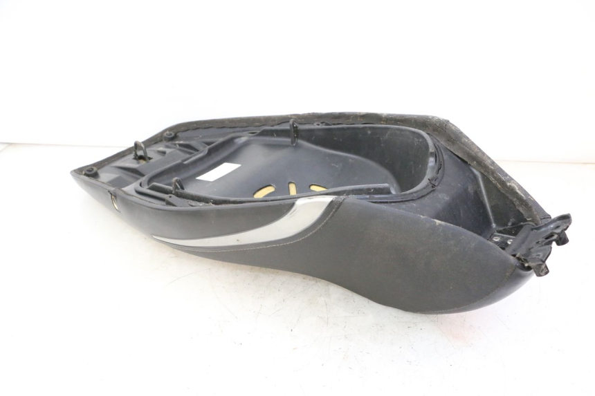 photo de ASIENTO GILERA RUNNER SP 50 (2009 - 2017) - Zoom estado de uso
