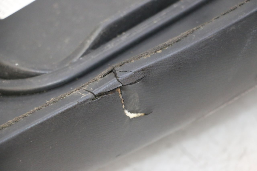 photo de ASIENTO GILERA RUNNER SP 50 (2009 - 2017) - Detalles de los puntos de fijación