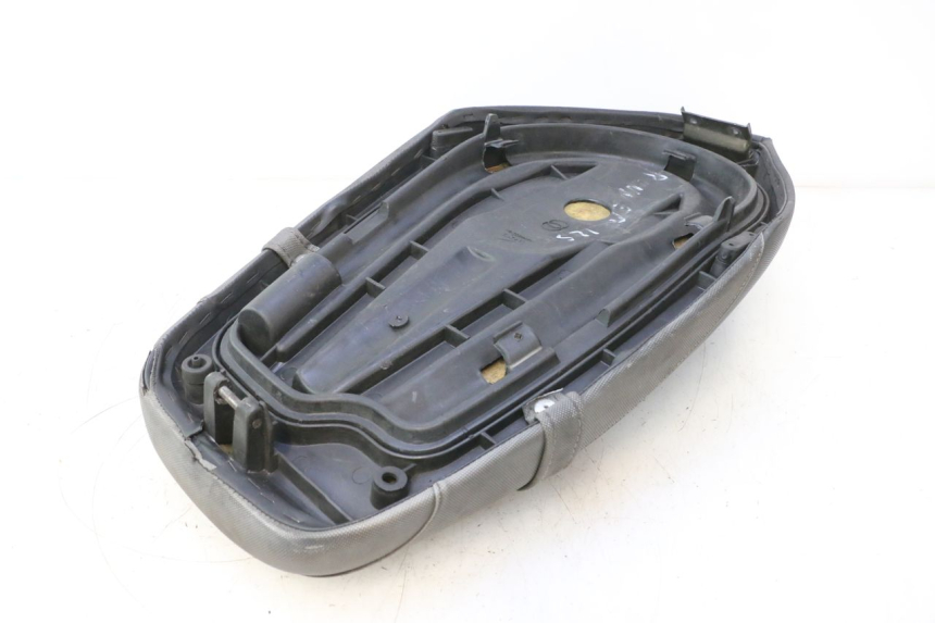 photo de ASIENTO GILERA RUNNER SP 50 (2002 - 2004) - Estado de la superficie y material