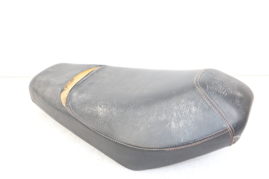 photo de ASIENTO KEEWAY RY6 2T 50 (2011 - 2019) - Detalles de los puntos de fijación