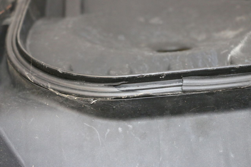 photo de ASIENTO DAELIM S1 125 (2007 - 2016) - Detalle de la pieza