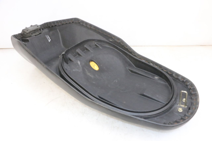 photo de ASIENTO DAELIM S1 125 (2007 - 2016) - Primer plano técnico