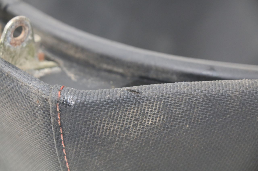 photo de ASIENTO DAELIM S4 50 (2010 - 2015) - Estado de la superficie y material