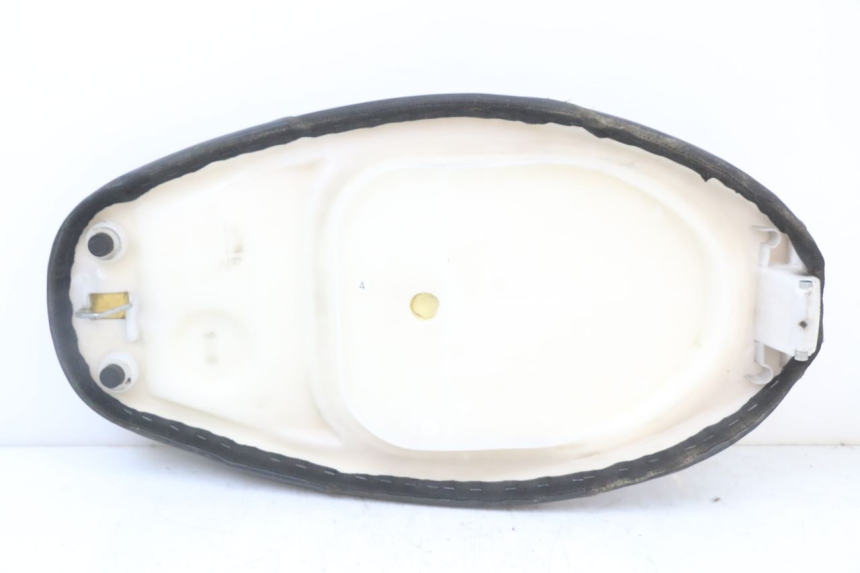 photo de ASIENTO JM MOTORS SANTANA 50 (2014 - 2023) - Otra perspectiva