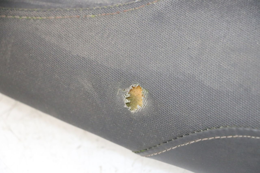 photo de ASIENTO JM MOTORS SANTANA 50 (2014 - 2023) - Detalles de los puntos de fijación