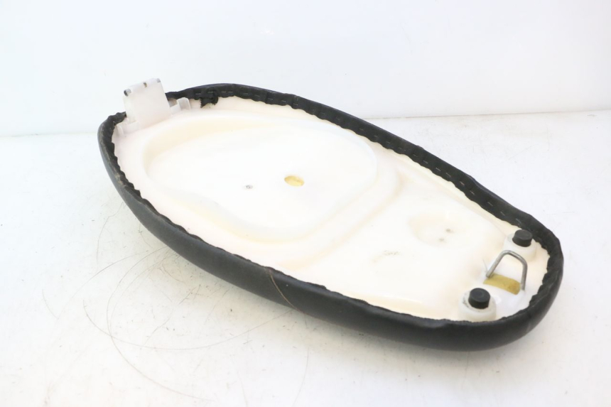 photo de ASIENTO JM MOTORS SANTANA 50 (2014 - 2023) - Otra perspectiva