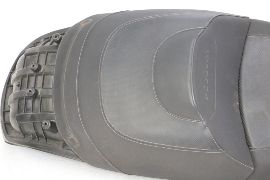 photo de ASIENTO PEUGEOT SATELIS 125 (2013 - 2018) - Vista general del producto