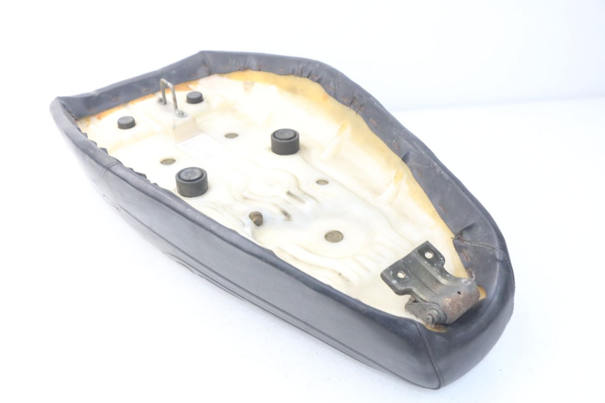 photo de ASIENTO PEUGEOT SC 50 (1988 - 1992) - Detalle de la pieza