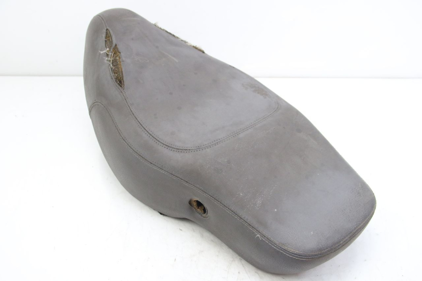 photo de ASIENTO APRILIA SCARABEO 4T 50 (2009 - 2017) - Detalle de la pieza