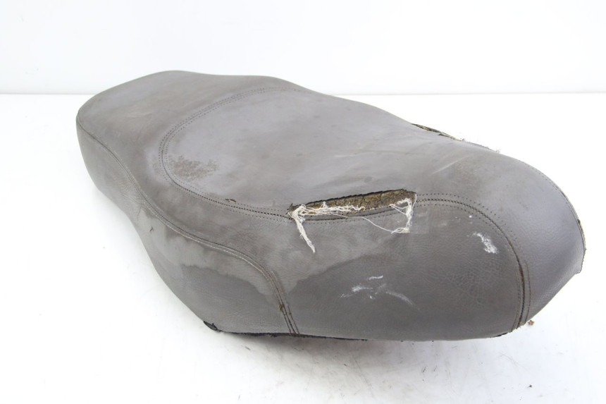 photo de ASIENTO APRILIA SCARABEO 4T 50 (2009 - 2017) - Otra perspectiva