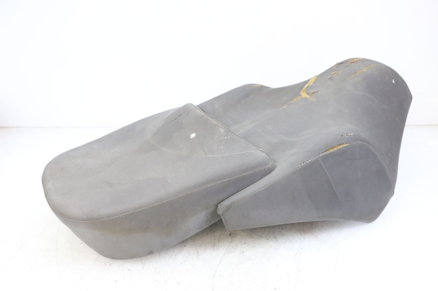 photo de ASIENTO APRILIA SCARABEO GT 125 (1999 - 2007) - Características distintivas