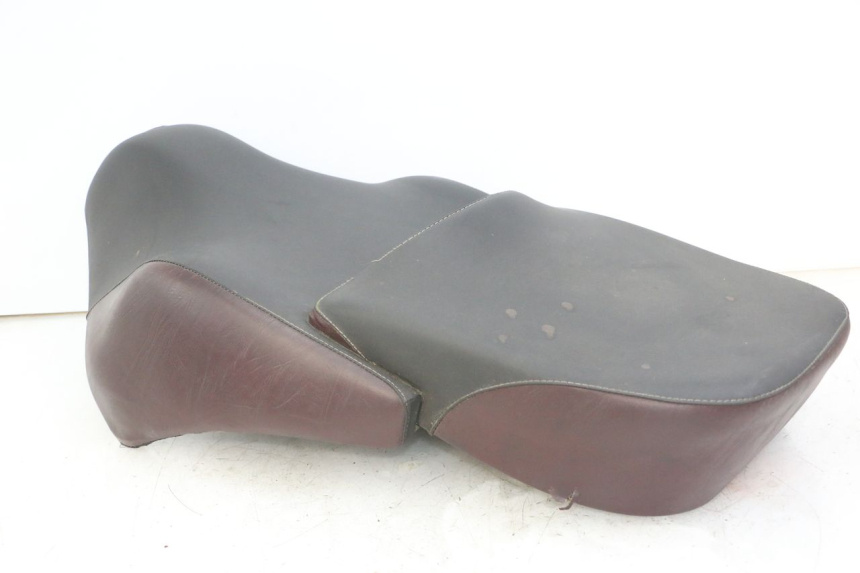 photo de ASIENTO APRILIA SCARABEO GT TOURING 125 (1999 - 2005) - Otra vista del artículo