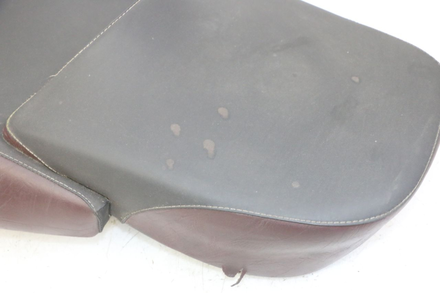 photo de ASIENTO APRILIA SCARABEO GT TOURING 125 (1999 - 2005) - Marcados y referencias originales