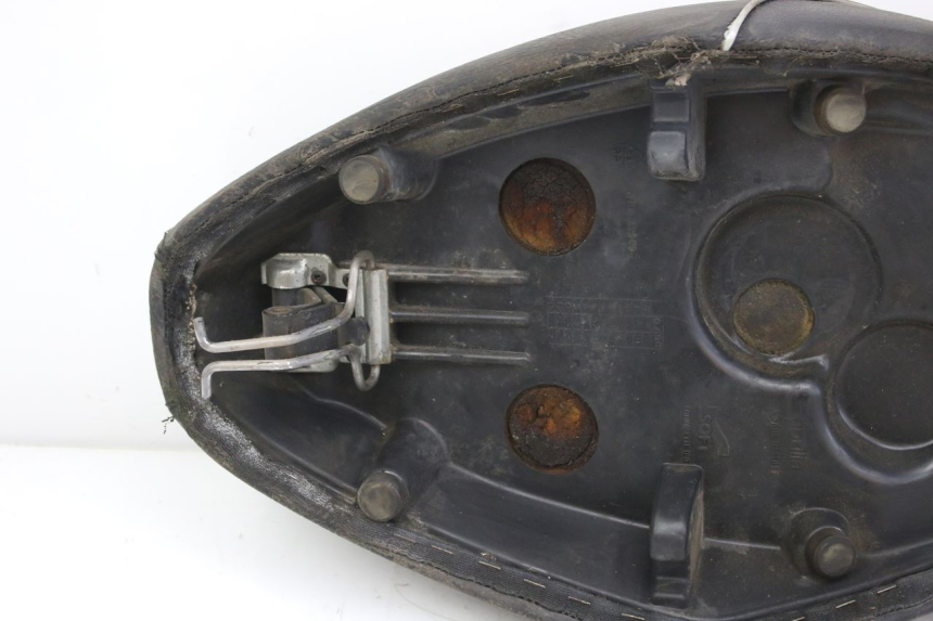 photo de ASIENTO APRILIA SCARABEO 100 (2003 - 2012) - Foto de producto adicional