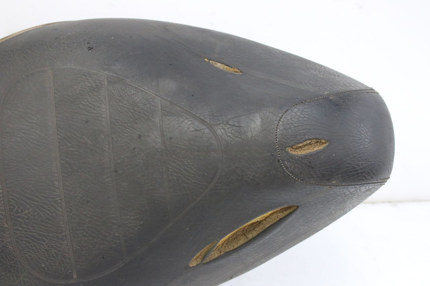 photo de ASIENTO APRILIA SCARABEO 100 (2003 - 2012) - Enfoque en la estructura