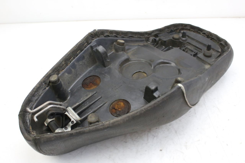 photo de ASIENTO APRILIA SCARABEO 100 (2003 - 2012) - Otra perspectiva