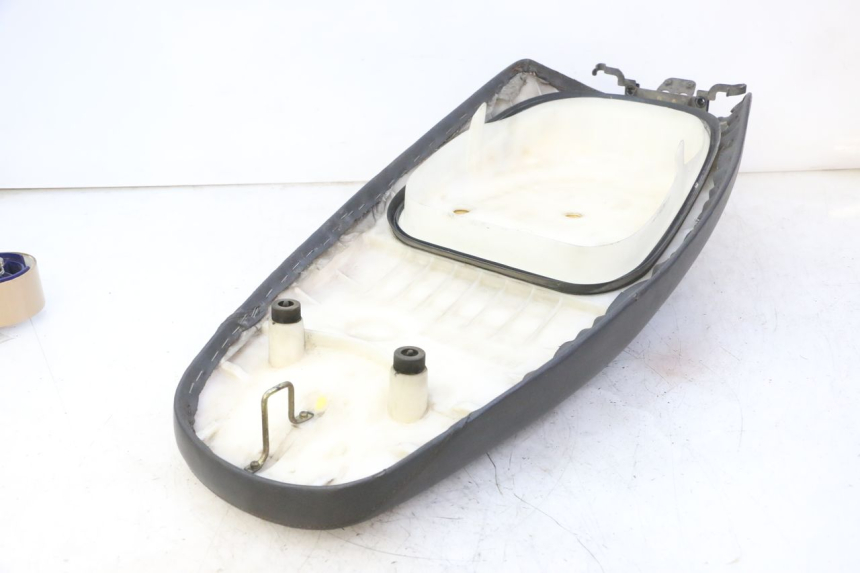 photo de ASIENTO HONDA SCV LEAD 100 (2003 - 2007) - Estado de la superficie y material