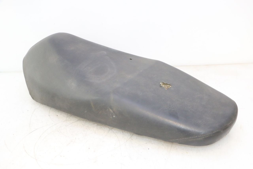 photo de ASIENTO HONDA SCV LEAD 100 (2003 - 2007) - Primer plano de alta resolución