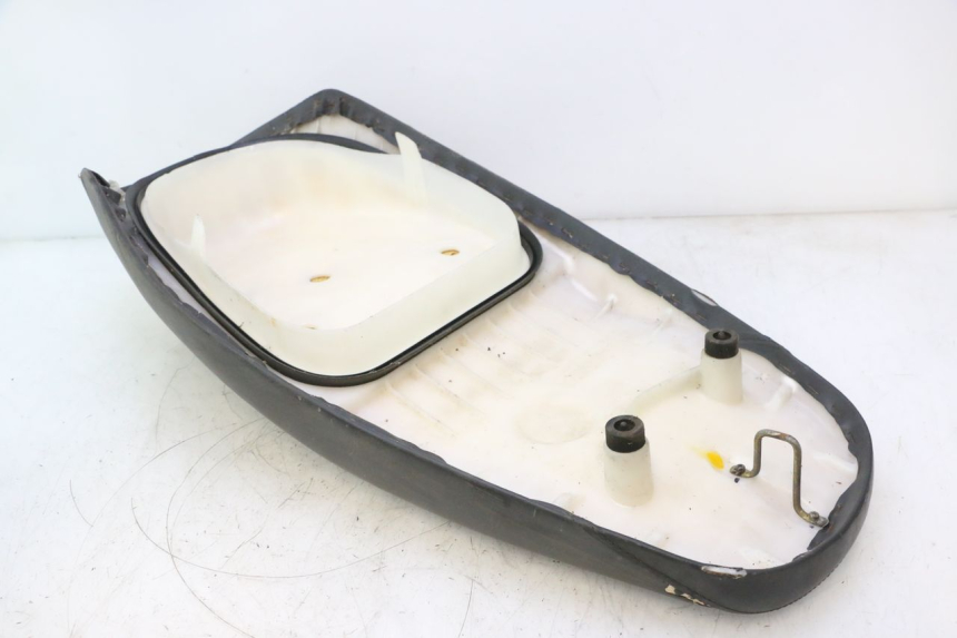 photo de ASIENTO HONDA SCV LEAD 100 (2003 - 2007) - Estado de la superficie y material