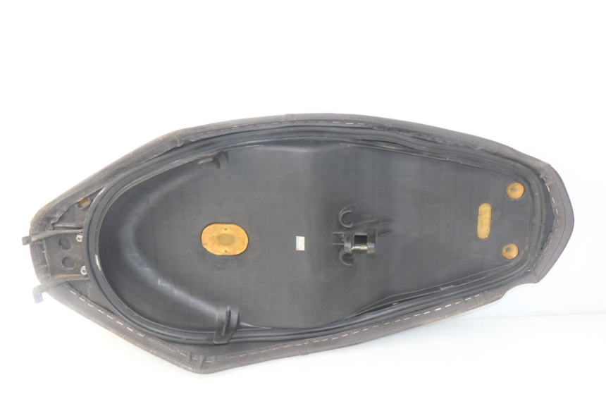 photo de ASIENTO HONDA SES DYLAN 125 (2002 - 2006) - Zoom sobre los componentes