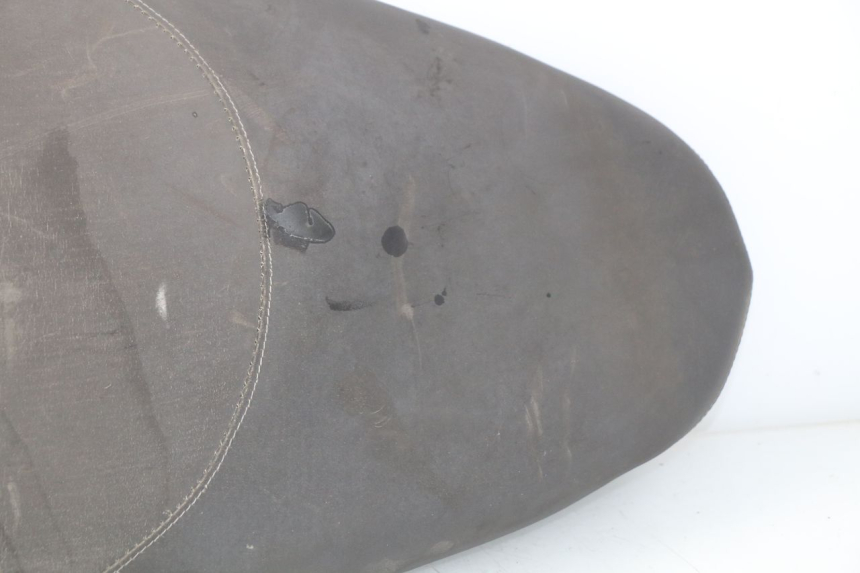 photo de ASIENTO HONDA SES DYLAN 125 (2002 - 2006) - Inspección visual detallada