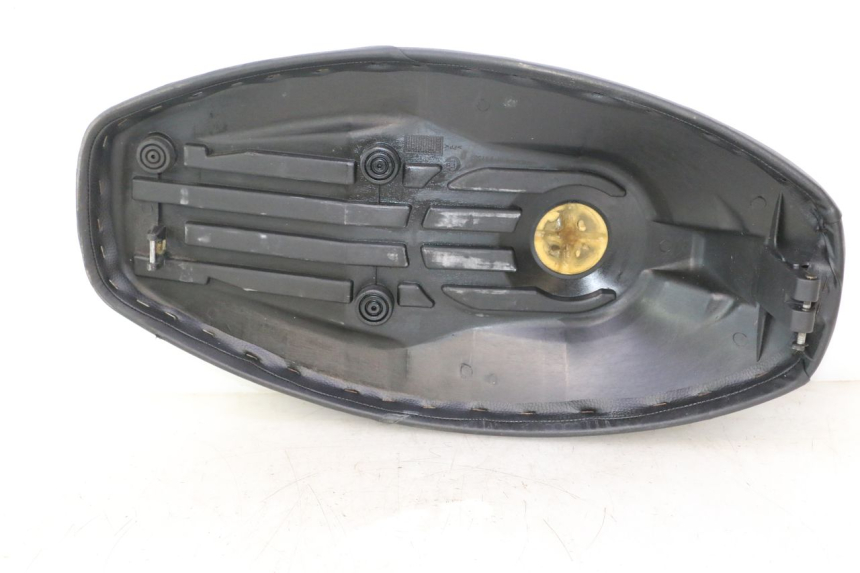 photo de ASIENTO YAMAHA SLIDER 50 (1999 - 2004) - Zoom sobre los componentes