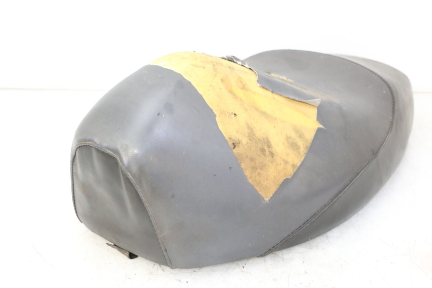 photo de ASIENTO PEUGEOT SPEEDAKE 50 (1995 - 1997) - Primer plano de alta resolución