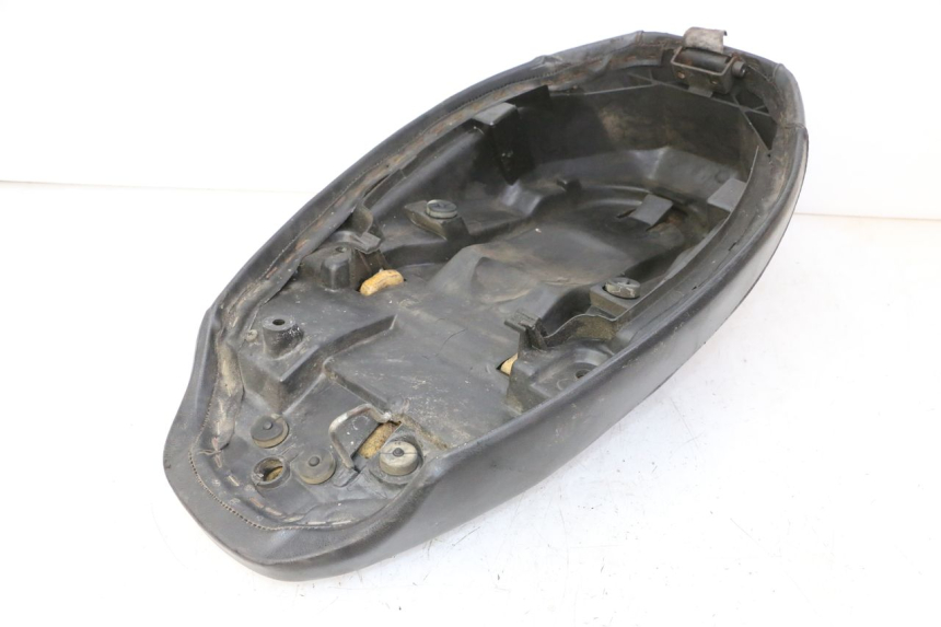 photo de ASIENTO PEUGEOT SPEEDAKE 50 (1995 - 1997) - Zoom estado de uso