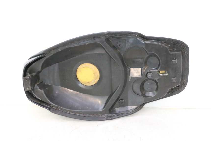 photo de ASIENTO PEUGEOT SPEEDFIGHT 2 AC 50 (2000 - 2009) - Detalle de la pieza