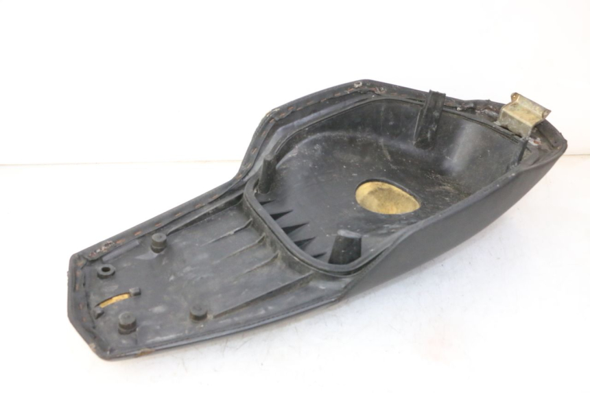 photo de ASIENTO PEUGEOT SPEEDFIGHT 3 AIR 50 (2009 - 2015) - Primer plano técnico