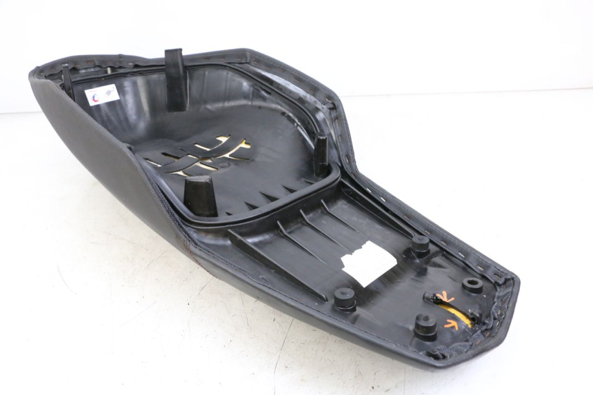 photo de ASIENTO PEUGEOT SPEEDFIGHT 4 2T 50 (2015 - 2019) - Estado de la superficie y material