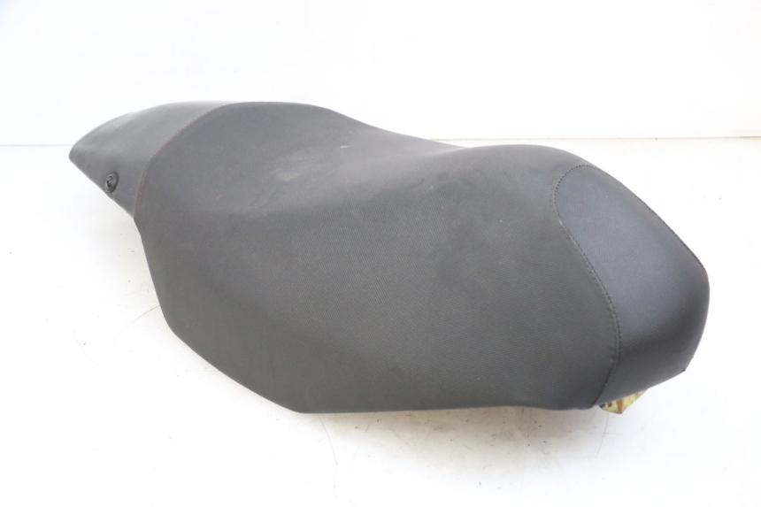 photo de ASIENTO PEUGEOT SPEEDFIGHT 4 4T EFI 50 (2021 - 2025) - Marcados y referencias originales