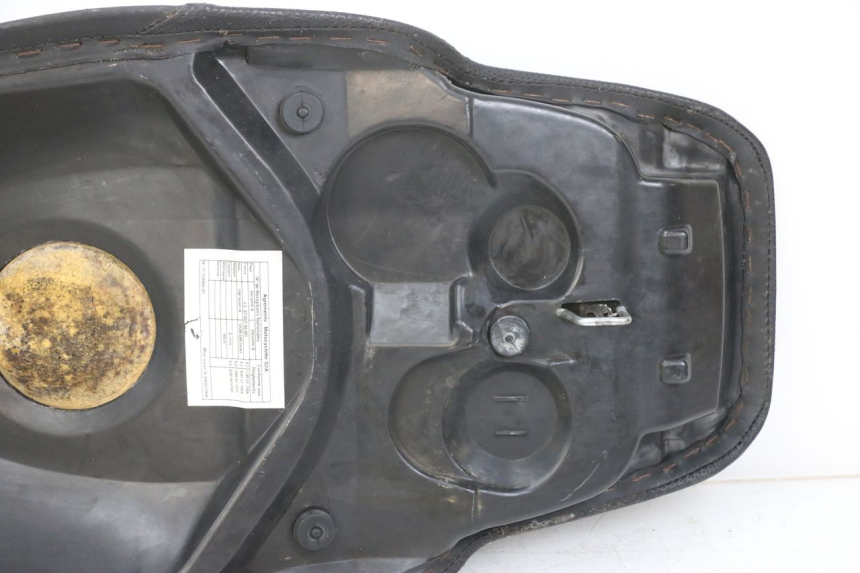 photo de ASIENTO PEUGEOT SPEEDFIGHT 100 (1997 - 2007) - Detalles de los puntos de fijación