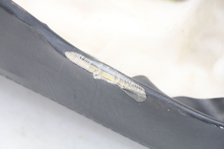 photo de ASIENTO ORION SPORTRAX 125 - Detalles de los puntos de fijación