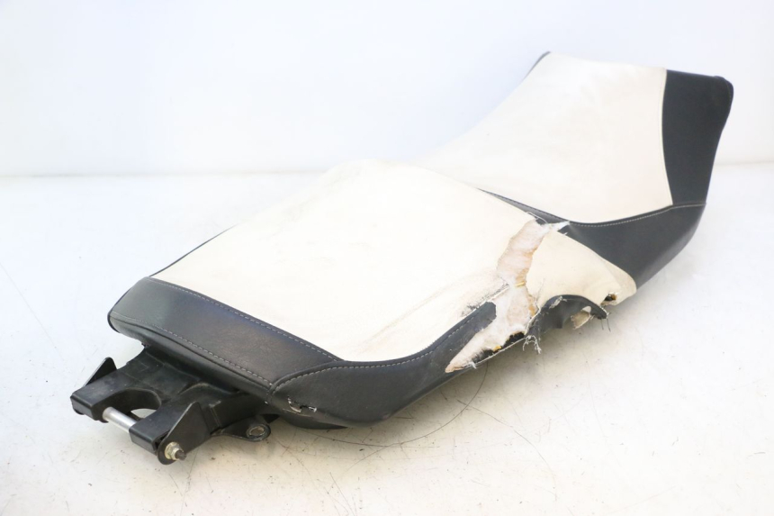photo de ASIENTO CAN-AM SPYDER RS 1000 (2008 - 2012) - Ángulo de visión alternativo