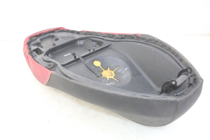 photo de ASIENTO APRILIA SR 2T 50 (2012 - 2017) - Vista general del producto