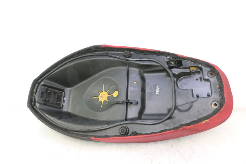 photo de ASIENTO APRILIA SR 2T 50 (2012 - 2017) - Marcados y referencias originales