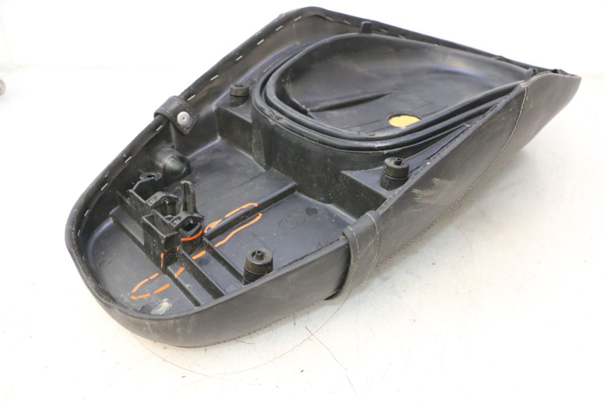 photo de ASIENTO GILERA STALKER 50 (2004 - 2014) - Enfoque en la estructura