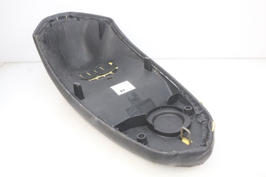 photo de ASIENTO PEUGEOT STREETZONE 4T 50 (2018 - 2023) - Recambio usado revisado
