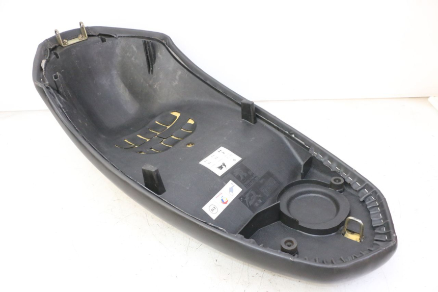 photo de ASIENTO PEUGEOT STREETZONE I 2T 50 (2018 - 2020) - Zoom estado de uso