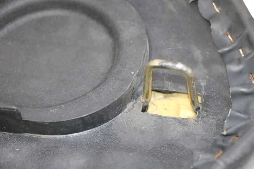 photo de ASIENTO PEUGEOT STREETZONE I NAKED 2T 50 (2018 - 2020) - Detalle de la pieza