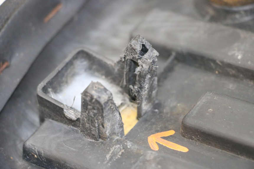 photo de ASIENTO MBK STUNT NAKED 50 (2004 - 2018) - Zoom estado de uso