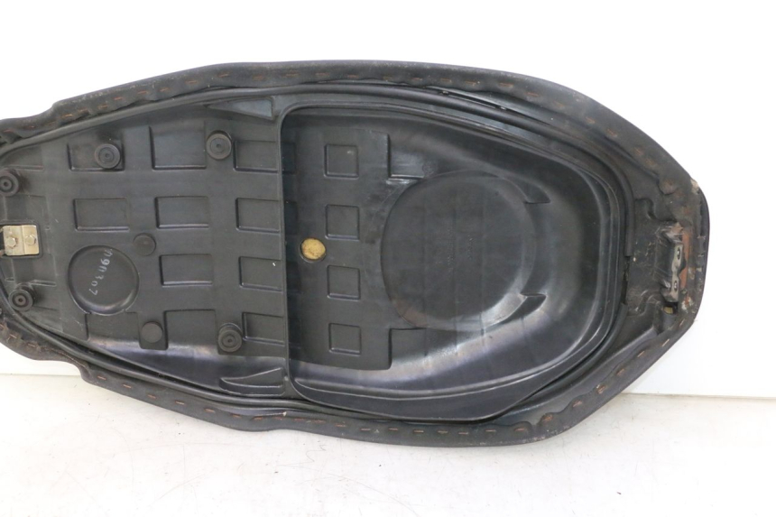photo de ASIENTO KYMCO SUPER 8 2T 50 (2007 - 2013) - Foto de producto adicional