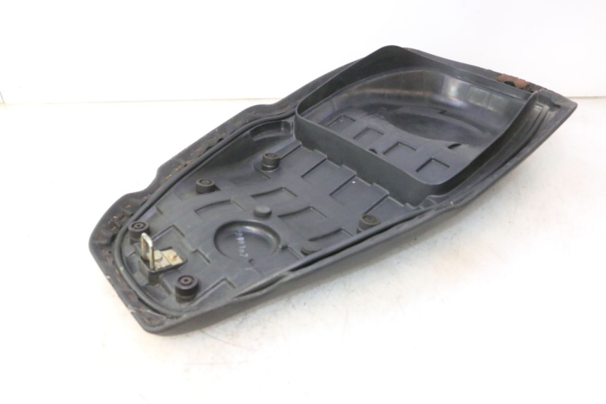 photo de ASIENTO KYMCO SUPER 8 2T 50 (2007 - 2013) - Zoom calidad de ocasión